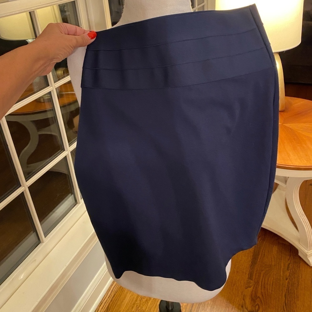 MAX STUDIO Navy Blue High Waist Stretchy Pencil Straight Skirt Size Small